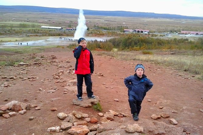 Private Golden Circle Tour From Reykjavik - Tour Guide Qualities and Expertise