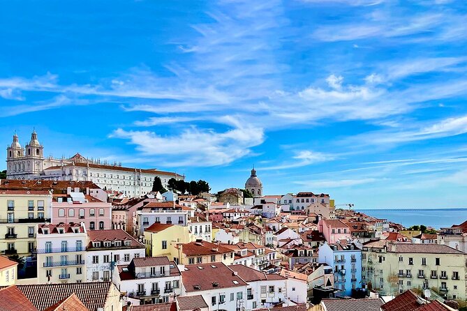 Private Golden Hour Lisbon Walking Tour With Photographer - Inclusions and Exclusions