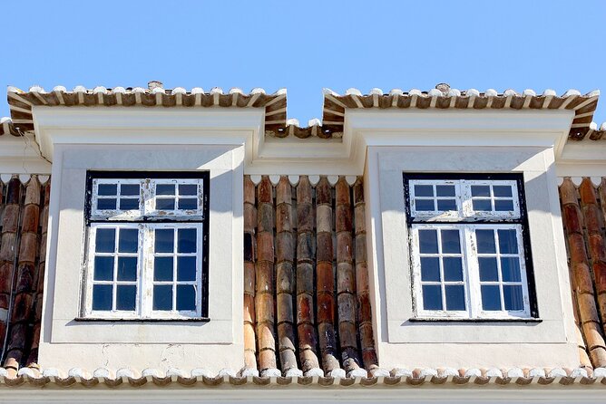 Private Golden Hour Lisbon Walking Tour With Photographer - Tour Highlights