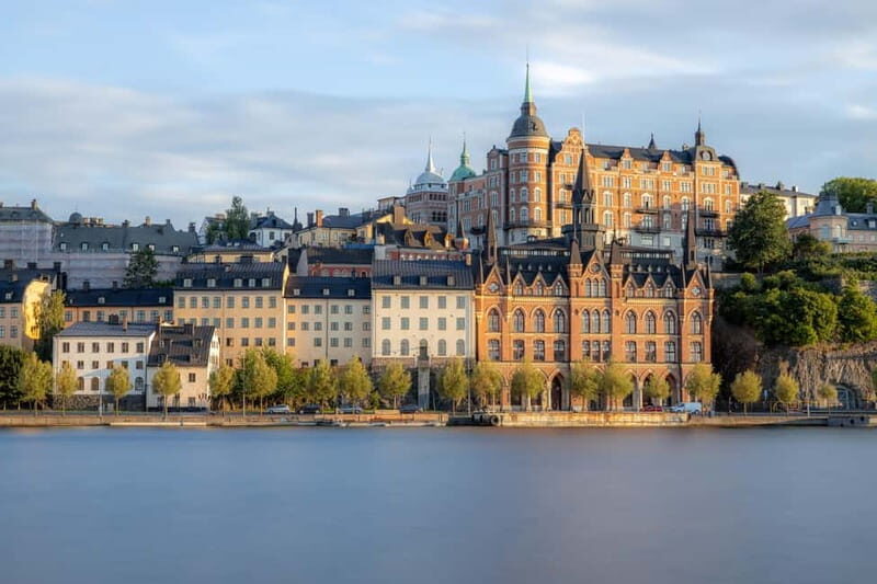 Private Golden Hour Photo Walk in Stockholm - What to Expect on the Golden Hour Photo Walk