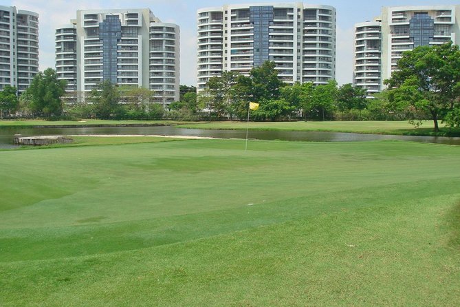 Private Golf Tour: Full Day Thana City Golf Club Bangkok - Overview of Thana City Golf Club