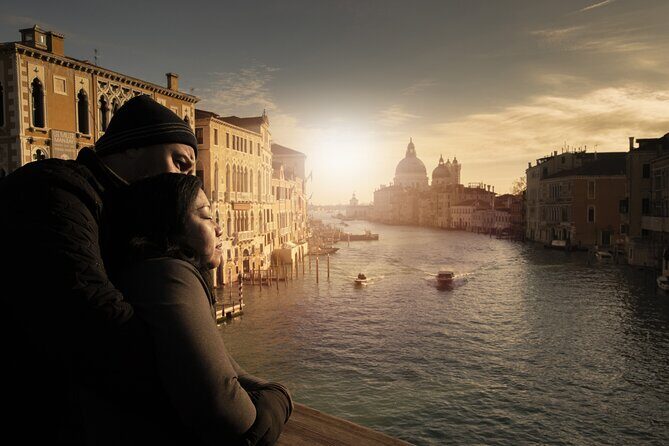 Private Gondola and photoshoot in Secret Venice - What You Can Expect from This Experience