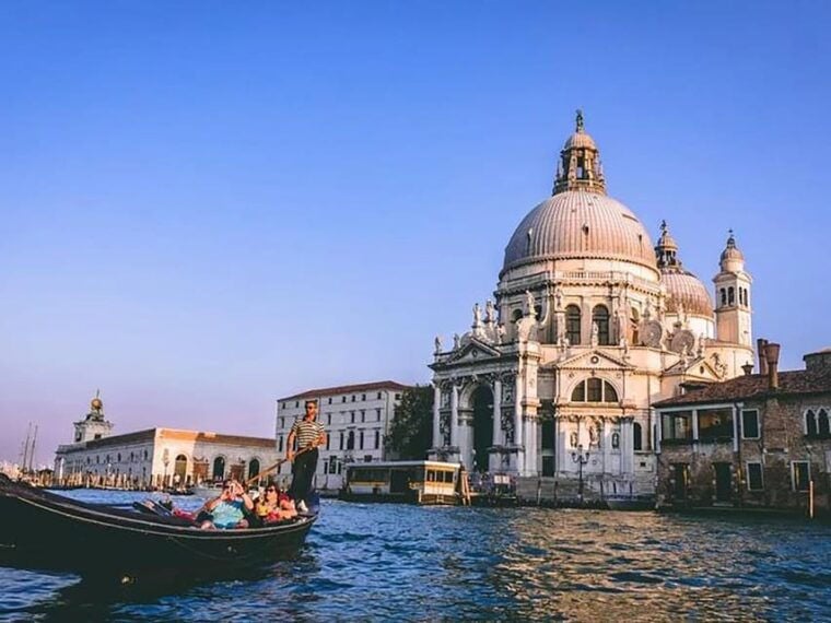 Private Gondola Serenade: Romantic Venice Night - FAQ