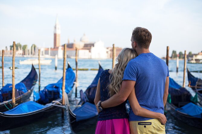 Private Gondola Tour in Venice off the Beaten Track - Whats Included