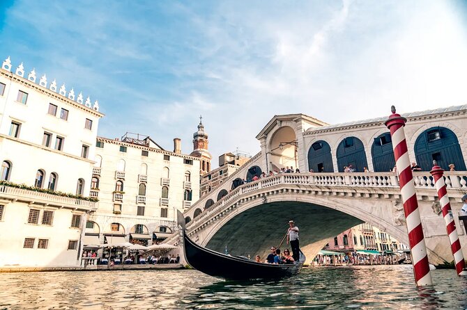 Private Gondola Tour in Venice off the Beaten Track - Common Questions