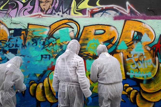 Private Graffiti Workshop - Safety Precautions and Materials Provided