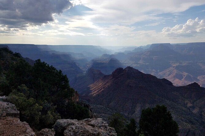 Private Grand Canyon Day Tour with Lunch at El Tovar Lodge - Why Travelers Love This Tour