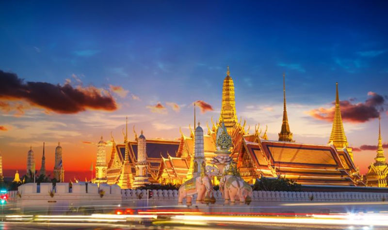 Private Grand Palace Night Tour: Wat Pho, Tha Maharaj, Khao San - At a glance