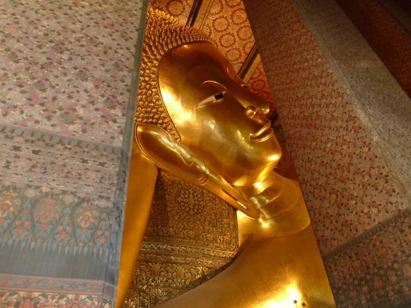 Private Grand Palace Night Tour: Wat Pho, Tha Maharaj, Khao San - Wat Pho, the strongest reason to go