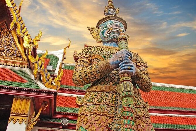 Private Grand Palace & Wat Arun Temple Tour - Tour Overview