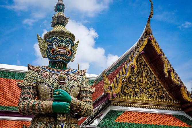 Private Grand Temples Along the Chao Phraya River [1/2 Day] - Insider Tips