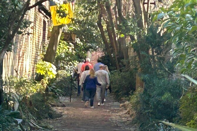 PRIVATE GROUP! Charm of Charleston History and Sights Tour - FAQ