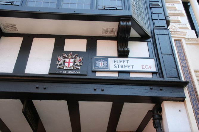 Private Group: Historical Pub Walking Tour of London - Common Questions