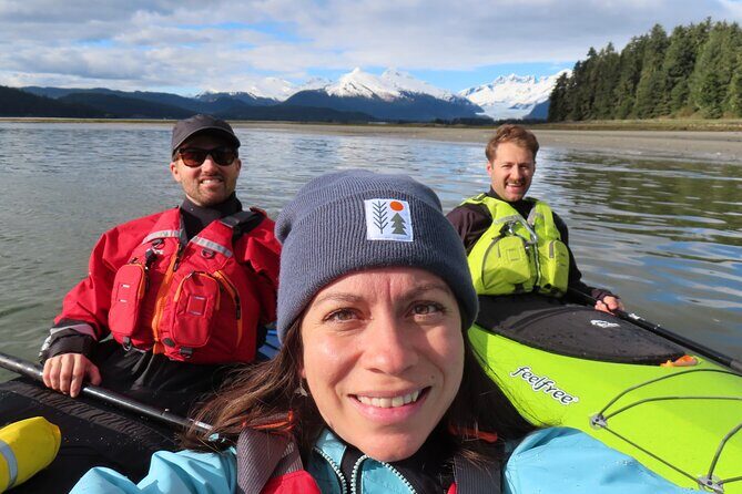 Private Group Kayaking Tour with Mendenhall Glacier Views - What Makes This Tour Stand Out?