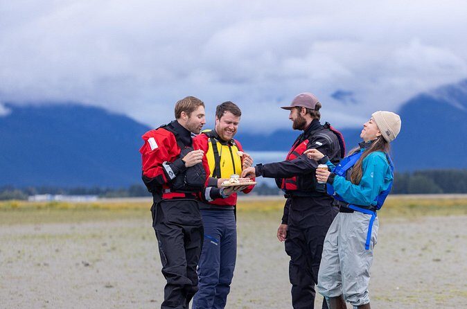 Private Group Kayaking Tour with Mendenhall Glacier Views - Practical Tips for Booking and Participating