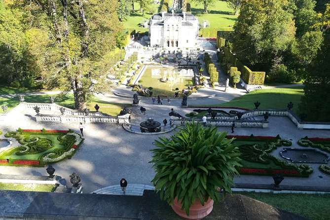 Private Group Tour From Garmisch-Partenkirchen to Neuschwanstein and Linderhof Castle - Common Questions