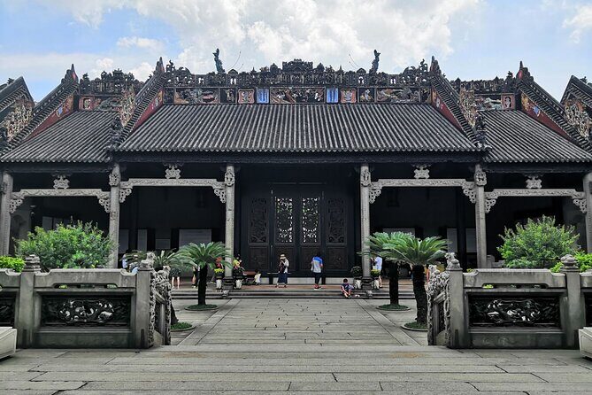 Private Guangzhou Full Day City Tour with Old and New Highlights - Exploring Guangzhou: A Well-Balanced Mix of Old and New