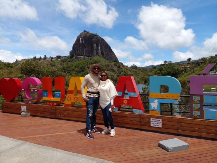 Private Guatape Peñol Tour: Friend for a Day - Tour Overview