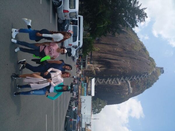 Private Guatape Peñol Tour: Friend for a Day - Insider Tips