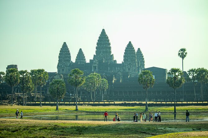 Private Guided Angkor Temples Tour With Lunch Included - Itinerary for the Day