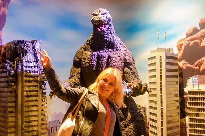Private Guided Bar Hopping With Food and Drink Tour in Shinjuku - Contact and Support