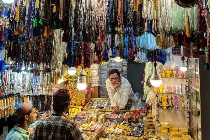 Private Guided Chatuchak Weekend Market Shopping Tour With Lunch - Directions to Chatuchak Weekend Market