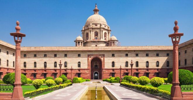 Private Guided Day Trip of Old & New Delhi by AC Car - Itinerary