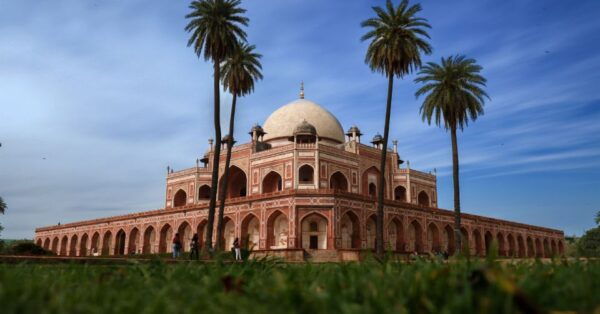 Private Guided Day Trip of Old & New Delhi by AC Car - Directions
