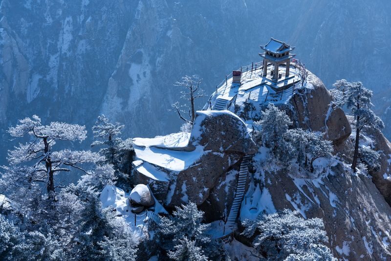 Private guided day trip to Mount Hua from Xian (guided climb of Mount Hua) - What to Know Before You Book