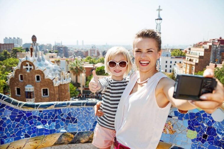 Private Guided Family Walking Tour in Barcelona - Visiting La Casa De Lardiaca