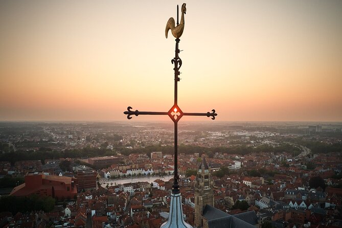 Private Guided Historical Walking Tour in Bruges Belgium - Traveler Experience and Visual Representation