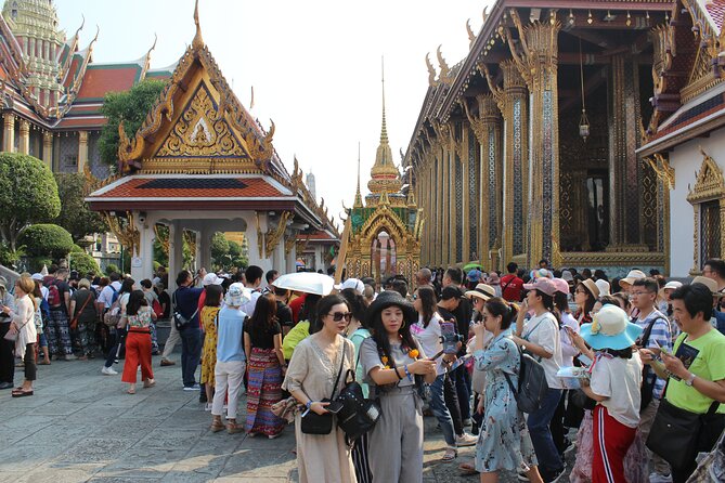 Private Guided Instagram Tour in Bangkok - Cancellation Policy and Contact Details