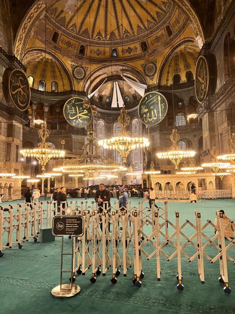 Private Guided Istanbul City Tour with Transfers - Who Should Book This Tour?