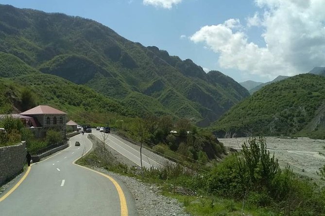 Private Guided Lahij Tour - Customer Reviews and Ratings