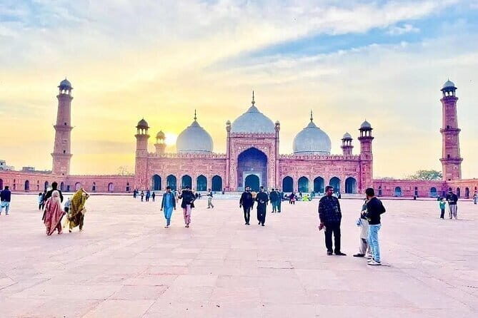 Private Guided Lahore City Full Day Tour - Discovering Lahore’s Gems: What to Expect
