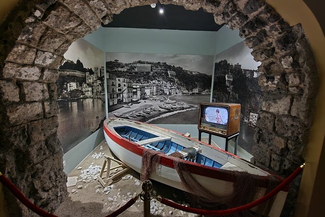 Private Guided Multimedia Exhibition on the History of Sorrento - Directions for a Smooth Experience