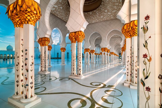 Private Guided Sheikh Zayed Grand Mosque Tour From Dubai - What to Expect