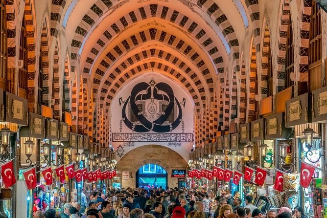 Private Guided Shopping Tour in Istanbul With Fun - Meeting and Pickup Details