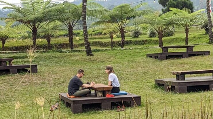 Private Guided Sightseeing Day Tour of Bandung - Tour Duration and Flexibility
