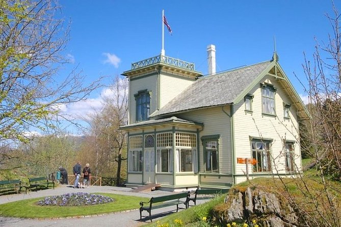Private Guided Tour - Bergen City Sightseeing - Top Attractions - Experience Personalized and Hassle-Free Touring