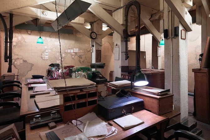 Private Guided Tour: Churchill War Rooms and Tower of London - Tour Highlights
