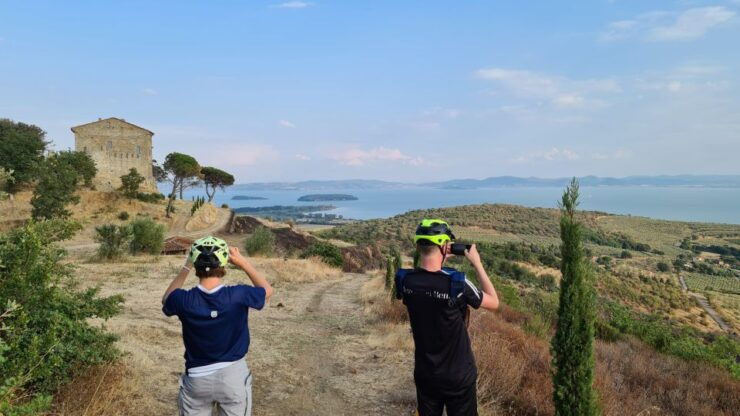 Private Guided Tour: Discover Lake Trasimeno on E-Bike - Tour Experience