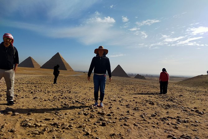 Private Guided Tour Giza Pyramids,Sphinx and Egyptian Museum - Tour Highlights
