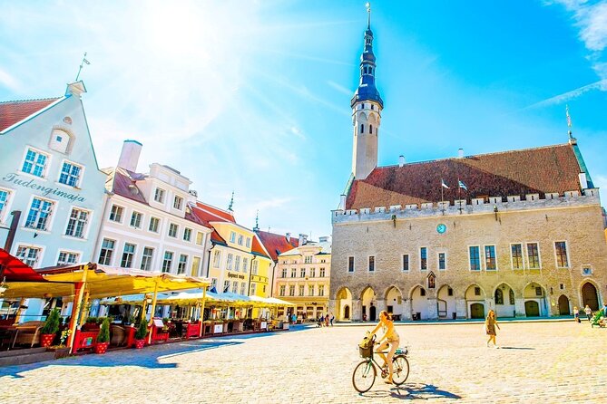Private Guided Tour Highlights of Tallinn - Pickup Information