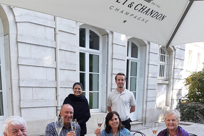 Private Guided Tour in Champagne From Paris With Moet&Chandon Visit. - Directions