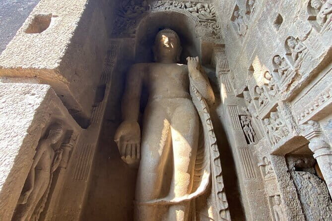 Private Guided Tour in Kanheri Cave with Transfers - Discovering the Mysteries of Kanheri Caves: A Practical Guide to this Mumbai Must-See