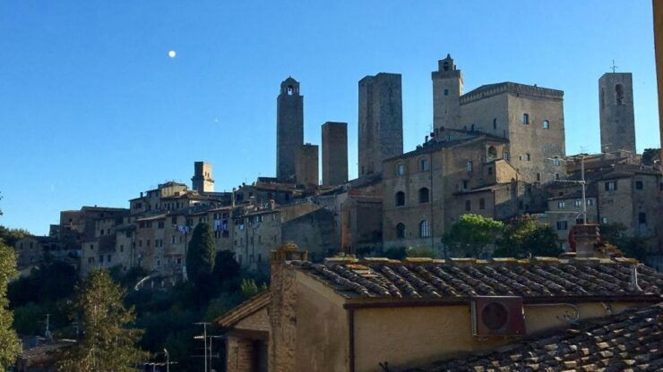 Private Guided Tour in San Gimignano - Booking Details
