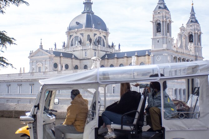 Private Guided Tour in Tuk Tuk Through Historical and Modern Madrid - Reviews