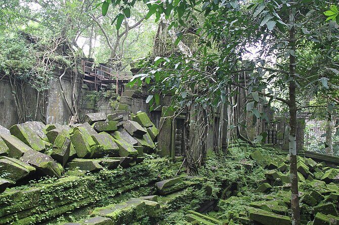 Private Guided Tour Khmer Temples Beng Mealea and Koh Ker - Who Will Benefit from This Tour?