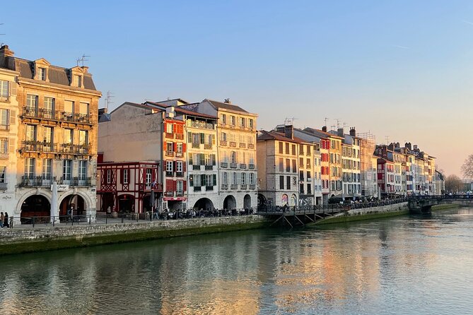 Private Guided Tour of Bayonne With a Licesend Guide. - Tour Details
